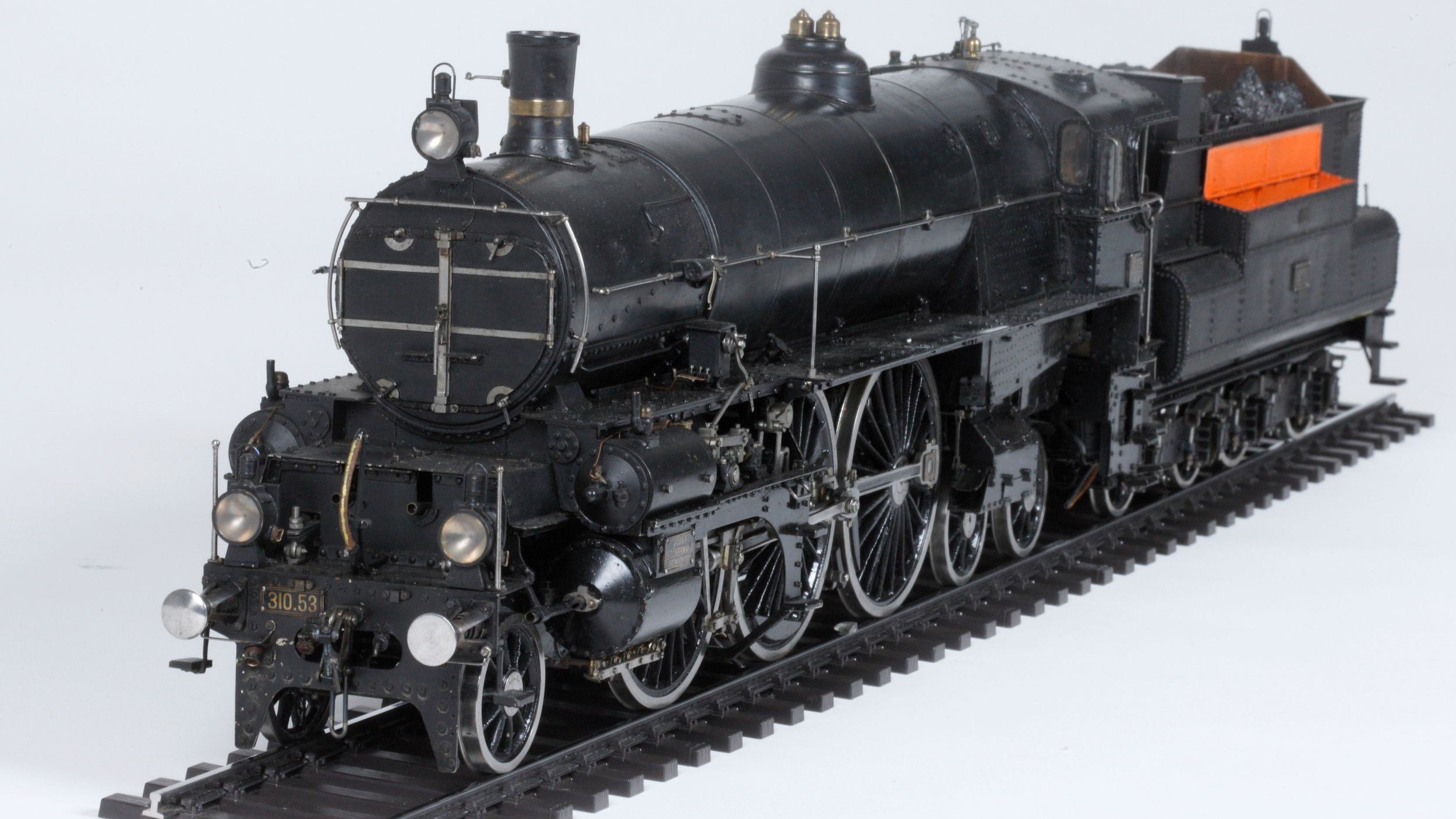 8_dampflokomotive310